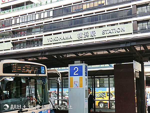 横浜駅560ｍ