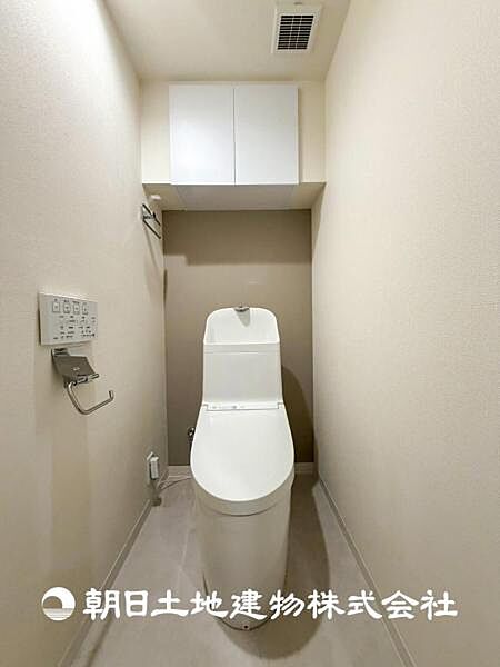 【トイレ】大切な1人時間。寛ぎだけではない、快適な生活を送る為に必要なもの。毎日使う場所だから、より快適な空間に。