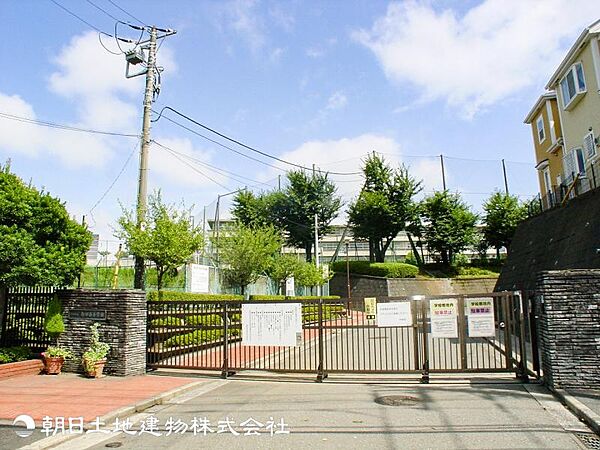 都田西小学校990ｍ