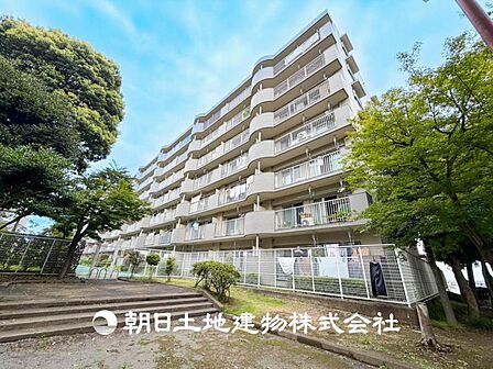 【外観・立地】時間のゆとりと空間、暖かな陽光がもたらす光と風を独占してください。ここから新しい暮らしが始まります。