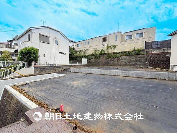 【外観・立地】その家から感じられる、気品・上質・重厚感・極細やかさ、そのすべては見た者に安らぎを与える特別な空間です。