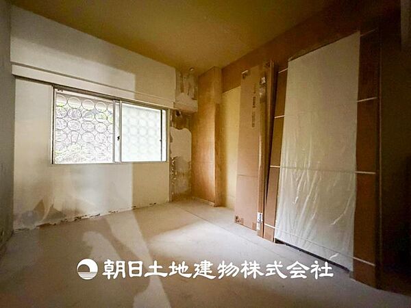 【内観】表現された空間はたくさんの光を浴び、風を感じ、暮らしを豊かにしてくれます。家族の思い出を刻んでいきます。