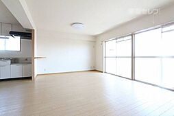 ハイライズナリタ 4階2LDKのリビング/ダイニング