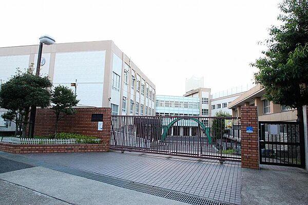 画像13:名古屋市立植田北小学校 408m