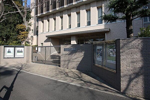 画像26:私立名古屋女子大学高校 1311m
