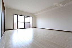 ガーデンコート元八事 4階3LDKのリビング/ダイニング