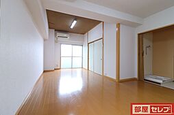 タマキビル 2階1LDKのリビング/ダイニング