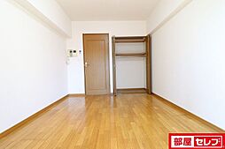 マンションリバーサイド 4階1Kのリビング/ダイニング