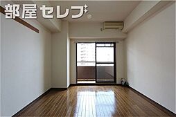 アーバンコート小松 6階1Kのリビング/ダイニング