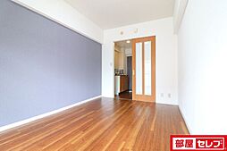 アメニティ植田 3階1Kのリビング/ダイニング