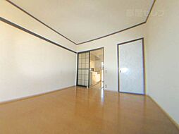 アーバンコート広路 2階1Kのリビング/ダイニング