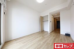 パルティール植田 5階1Kのリビング/ダイニング