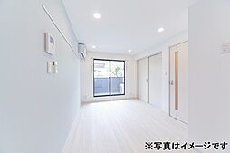 ウォーレン 3階1LDKのリビング/ダイニング