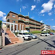 MIKAZUKI GARDENの賃貸物件