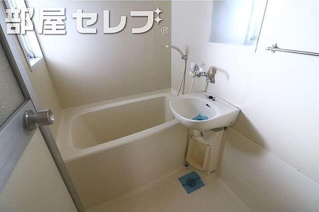 浴室