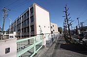 名古屋市立八事東小学校 570m