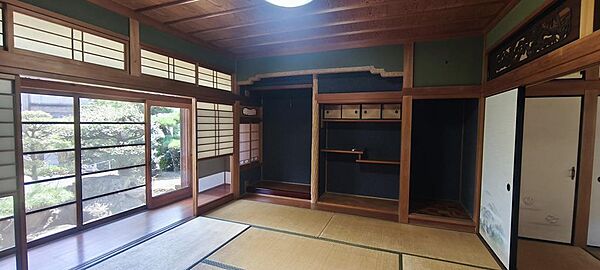 室内