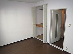 アーバンヒル 103 1階1Kのリビング/ダイニング