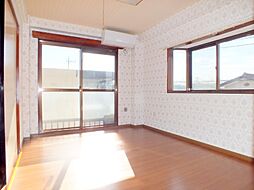 キャピタル2 301 3階2DKのリビング/ダイニング