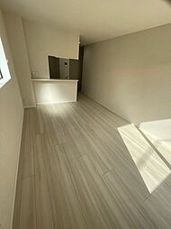 リベルテ三田 101 1階1LDKのリビング/ダイニング