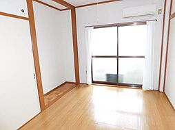 ブレスデン　ヴィーヌ 303 3階1DKのリビング/ダイニング