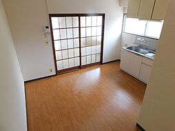 豊栄ビル 203 2階2DKのリビング/ダイニング