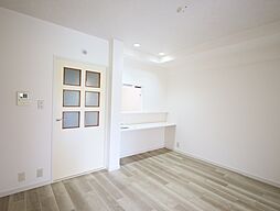 クリオヒルズ崎玉 402 4階3DKのリビング/ダイニング