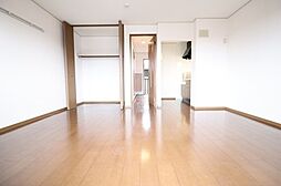 レグルス・レジデンス　I・II 2203 2階1Kのリビング/ダイニング