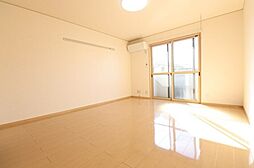 ルミエール B201 2階1Kのリビング/ダイニング