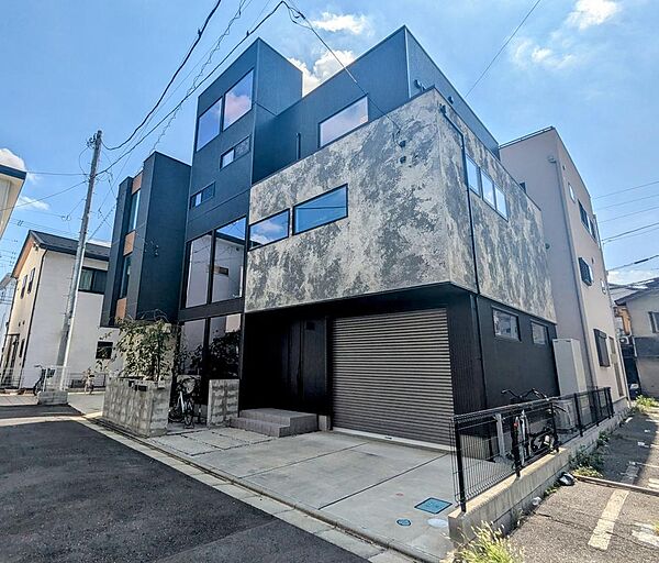 外観：311002215431