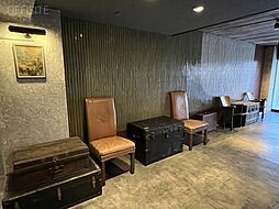 13 / 22