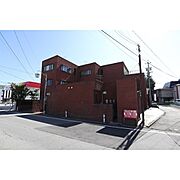 北中込駅より徒歩10分 築46年 3階建の賃貸物件