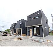北中込駅より徒歩16分 築2年10ヶ月の賃貸物件