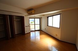 マハロリゾート 402 4階1DKのリビング/ダイニング