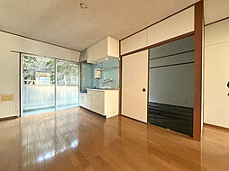 梅林コーポラス 102 1階3DKのリビング/ダイニング