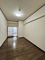 第2イギリス館 303 3階2Kのリビング/ダイニング