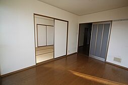 ドルフ井口台　B棟 105 1階3DKのリビング/ダイニング