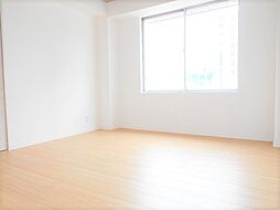 牛田ハイム 702 7階3LDKのリビング/ダイニング