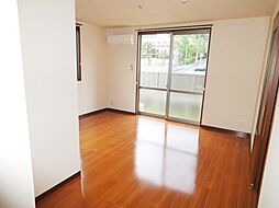 シャーメゾン平和台　C棟 102 1階2LDKのリビング/ダイニング