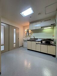 オオツカビル 101 1階1DKのリビング/ダイニング