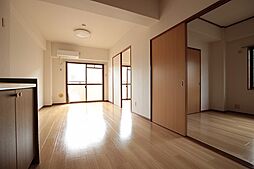 サンリット船本 101 1階2LDKのリビング/ダイニング