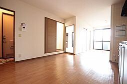 ハイカムール玉木 302 3階2LDKのリビング/ダイニング