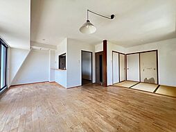 エバーグリーン牛田 607 6階3LDKのリビング/ダイニング