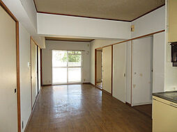 フォレスト 101 1階3LDKのリビング/ダイニング