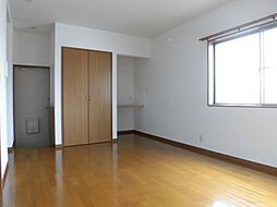 吉村ハイツ 102 1階1Kのリビング/ダイニング