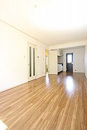 グランドハイツ柳ヶ丘 B5 1階3LDKのリビング/ダイニング