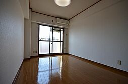 第1パークサイドマンション 402 4階1Kのリビング/ダイニング