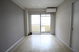 リザハウス西広島 203 2階1Kのリビング/ダイニング