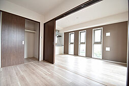 トラストコート中筋 303