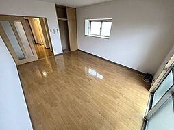 リバーハイム古市 301 3階1DKのリビング/ダイニング